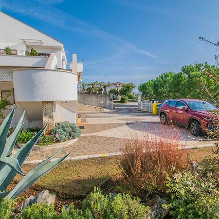 Apartments Grand & Plav In Krk Крк Екстер'єр фото