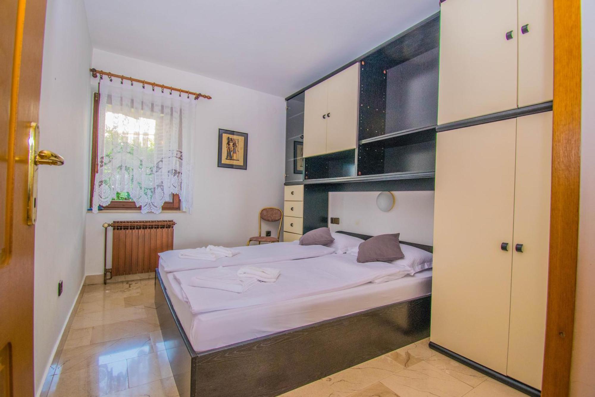 Apartments Grand & Plav In Krk Крк Екстер'єр фото